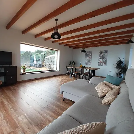 Nyaraló Casa Percea